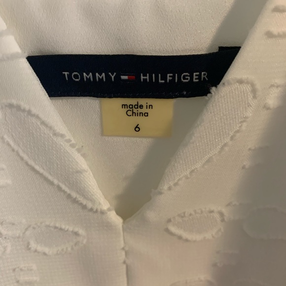 White flowy Tommy Hilfiger dress! Very cute! - Picture 4 of 4